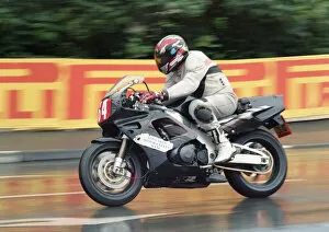 Images Dated 17th May 2021: Tony Moss (Kawasaki) 2000 Production TT