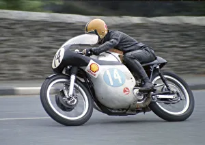 1972 Junior Manx Grand Prix Collection: Tony Randle (Norton) 1972 Junior Manx Grand Prix