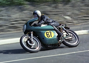 1973 Senior Manx Grand Prix Collection: Tony Russell (Norton) 1973 Senior Manx Grand Prix