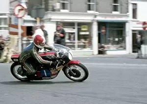Images Dated 26th November 2015: Tony Rutter (Yamaha) 1974 Junior TT