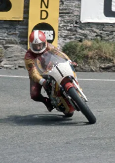 1975 Junior Tt Collection: Tony Rutter (Yamaha) 1975 Junior TT