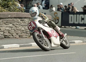 Images Dated 13th April 2020: Tony Willis (Yamaha) 1984 Newcomers Manx Grand Prix