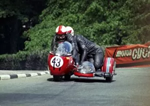 Images Dated 3rd August 2016: Trevor Greening & Roger Parker (BSA) 1974 Sidecar 500cc TT