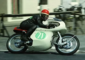 Trevor Holdsworth (Greeves) 1967 Lightweight TT