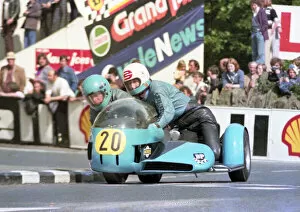 Images Dated 26th May 2021: Trevor Ireson & Bill Boldison (Konig) 1976 1000 Sidecar TT