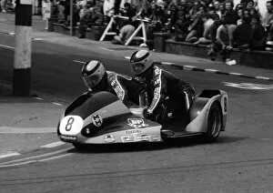 Images Dated 13th March 2018: Trevor Ireson & Clive Pollington (Yamaha) 1980 Sidecar TT