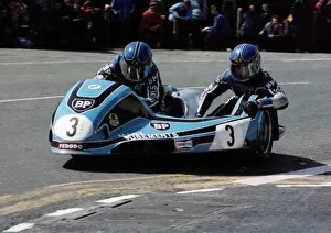 Images Dated 29th October 2018: Trevor Ireson & Clive Pollington (Yamaha) 1981 Sidecar TT