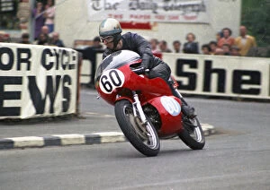 Images Dated 21st June 2021: Trevor Parker (Aermacchi) 1968 Junior Manx Grand Prix