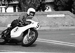 1977 Junior Manx Grand Prix Collection: Trevor Parker Maxton Yamaha 1977 Junior Manx Grand Prix