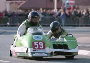 Images Dated 21st June 2020: Vern Phillips & Gill Phillips (Merrydown Yamaha) 1996 Sidecar TT