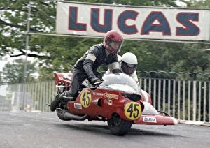 Images Dated 24th May 2022: Vic Hudson & Robin Udall (Suzuki) 1974 750 Sidecar TT