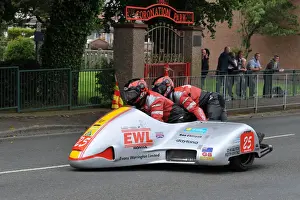 Vince Biggs & Robert Biggs (Windle Honda) 2014 Sidecar TT