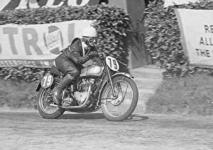 Images Dated 21st September 2013: W J Keel (Triumph) 1951 Senior Clubman TT