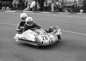 Wallace Coates & Ernie Coates (Windle Yamaha) 1980 Sidecar TT