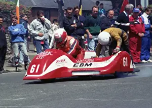 Wally Saunders & Alan Blackhurst (Ireson Yamaha) 1990 Sidecar TT