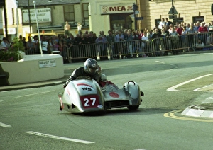 Images Dated 31st October 2016: Wally Saunders & Bruce Moore (Ireson) 2003 Sidecar TT