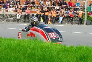 Wally Saunders & Eddie Kiff (Ireson Suzuki) 2013 Sidecar TT