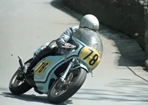 Images Dated 3rd November 2020: Walter Dawson (Maxton) 1985 Senior TT