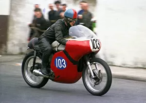 Images Dated 24th October 2021: Walter Dawson (Norton) 1968 Junior TT