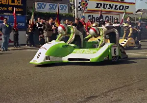 Warwick Newman & Eddie Yarker (Ireson Yamaha) 1987 Sidecar TT
