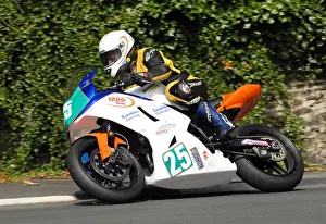 Wayne Kirwan (Suzuki) 2010 Ultra Lightweight Manx Grand Prix