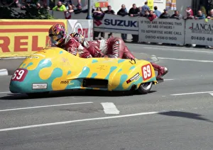 Baker Honda Collection: Wendy Davis and Martin Roberts (Baker Honda) 1999 Sidecar TT