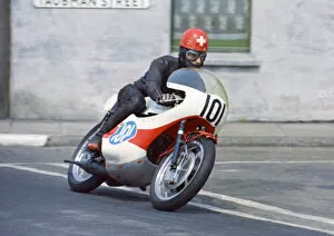 Images Dated 21st December 2018: Werner Pfirter (Yamaha) 1970 Junior TT