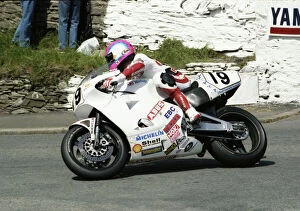 Images Dated 7th July 2011: The White Charger: Steve Hislop (Abus Norton) 1992 Senior TT