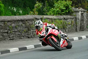 Images Dated 2nd June 2013: William Dunlop (Yamaha) 2013 Superbike TT
