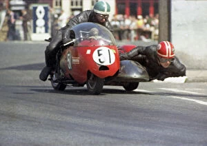 Images Dated 28th December 2020: William Lomas & Conrad Money (Norton) 1969 500 Sidecar TT
