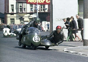 Images Dated 13th August 2016: William Lomas & D Luck (Norton) 1967 Sidecar TT