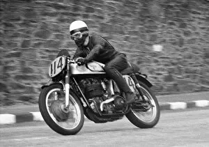 Images Dated 27th March 2023: William Peatman Norton 1958 Junior Snaefell Newcomers Manx Grand Prix