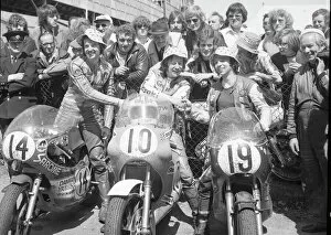 Chas Mortimer Collection: The winners; 1975 Senior TT